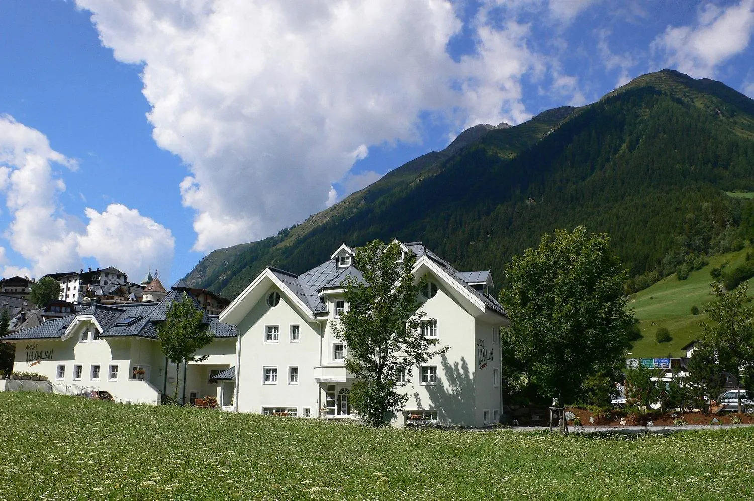 Apart Maximilian Ischgl 0*,